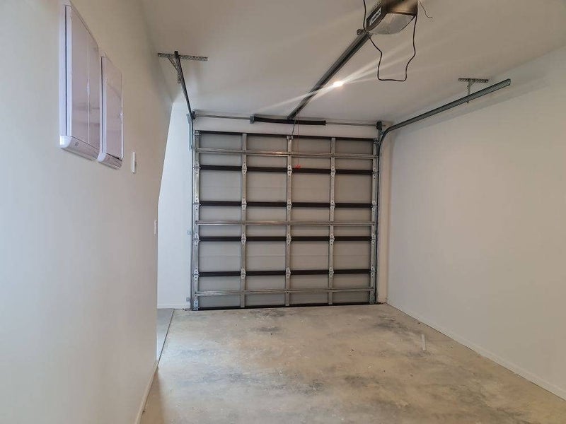 42C Don Buck Road, Massey, Auckland - Carousel 12