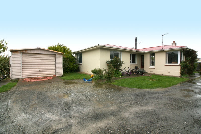 194 Princes Street, Strathern, Invercargill - Carousel 1