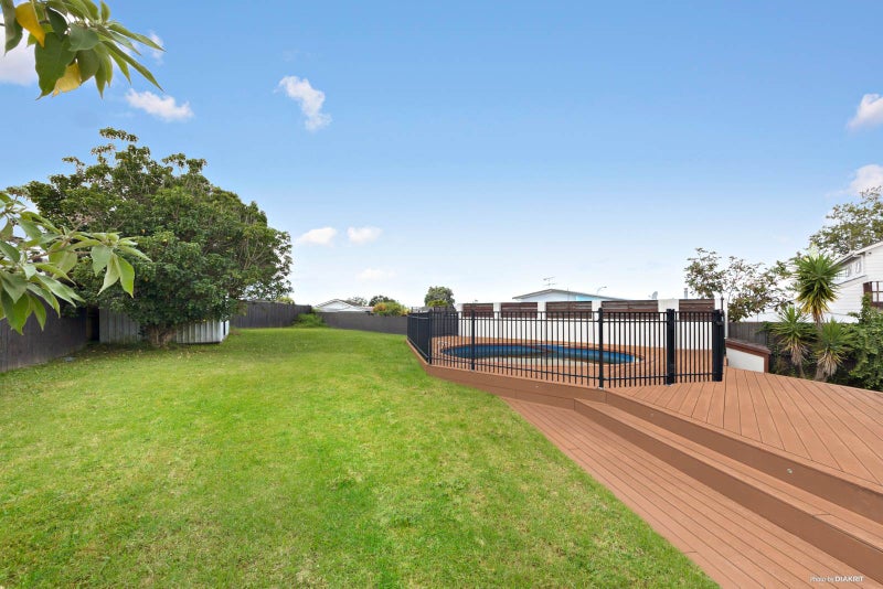 7 Prior Place, Glendene, Auckland - Carousel 2