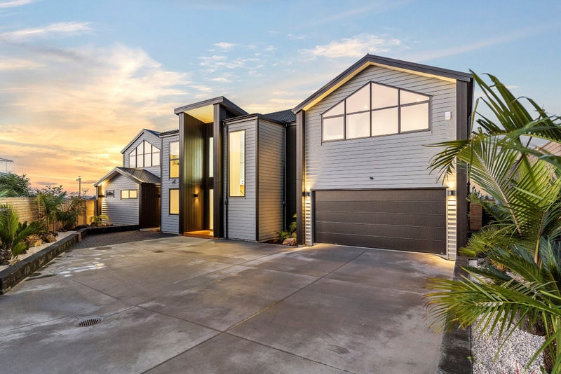 4 Taku Close, Long Bay, Auckland - Carousel 2