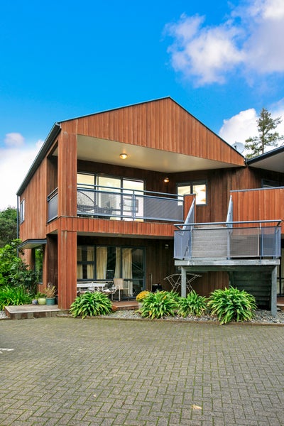 19/3 The Avenue, Albany, Auckland - Carousel 16