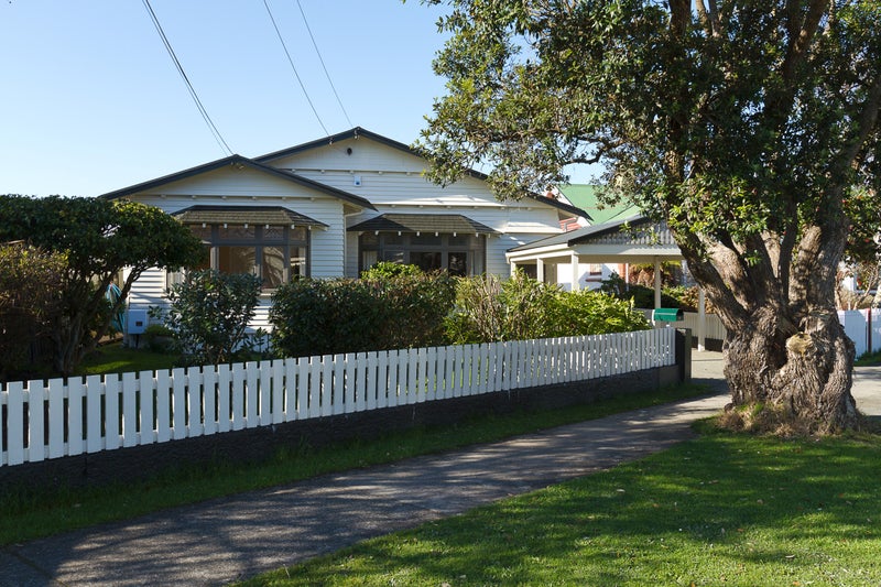21 Beaumont Avenue, Alicetown, Lower Hutt - Carousel 18