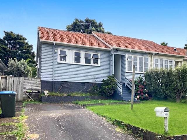 62 Paihia Road, One Tree Hill, Auckland - Carousel 1