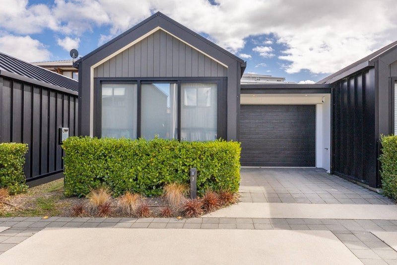 7/39 Cherry Blossom Avenue, Frankton, Queenstown - Carousel 1