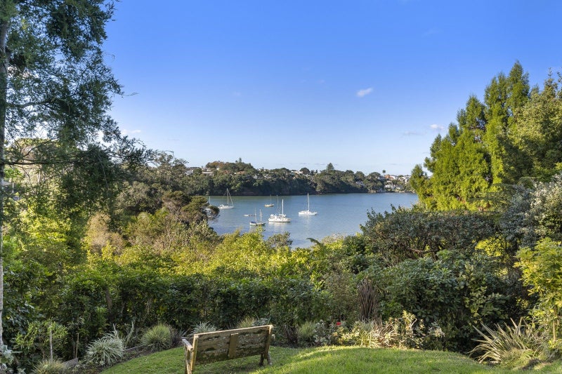 55A Hinemoa Street, Birkenhead, Auckland - Carousel 1