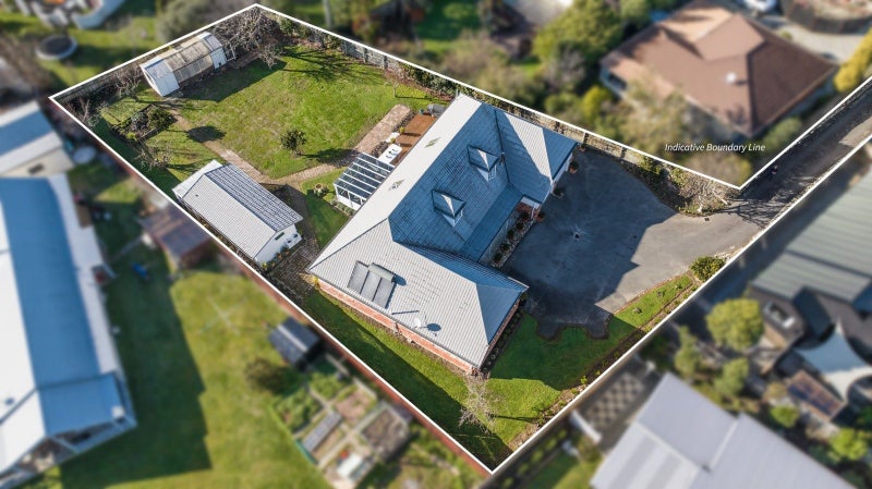 215A Waikawa Road, Waikawa, Picton - Carousel 25