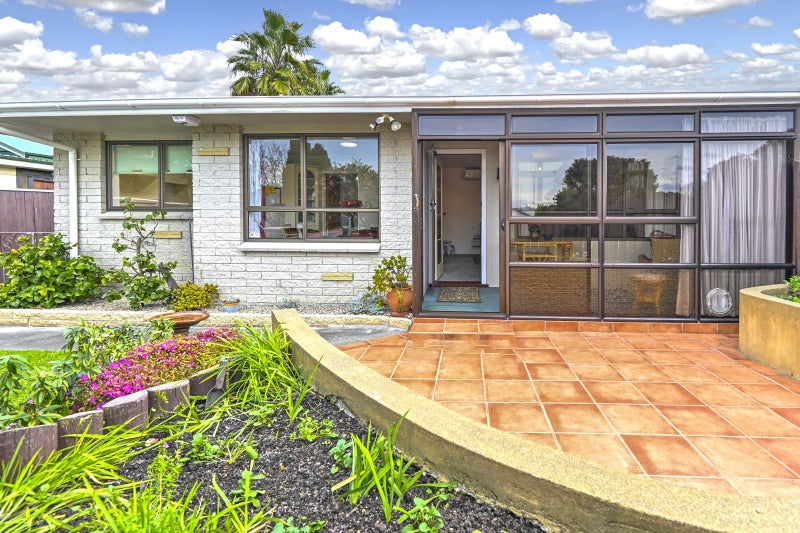 801B Alexandra ST, Mayfair, Hastings - Carousel 1