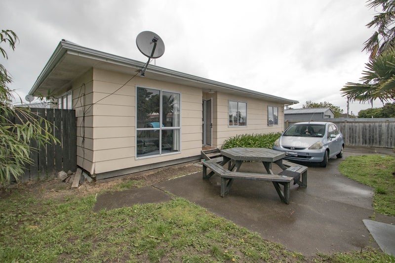 1/66 BLEDISLOE RD, MARAENUI, NAPIER - Carousel 2