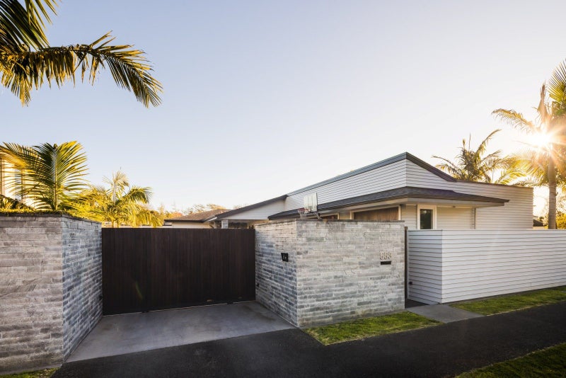 553 River Road, Fairfield, Hamilton - Carousel 48