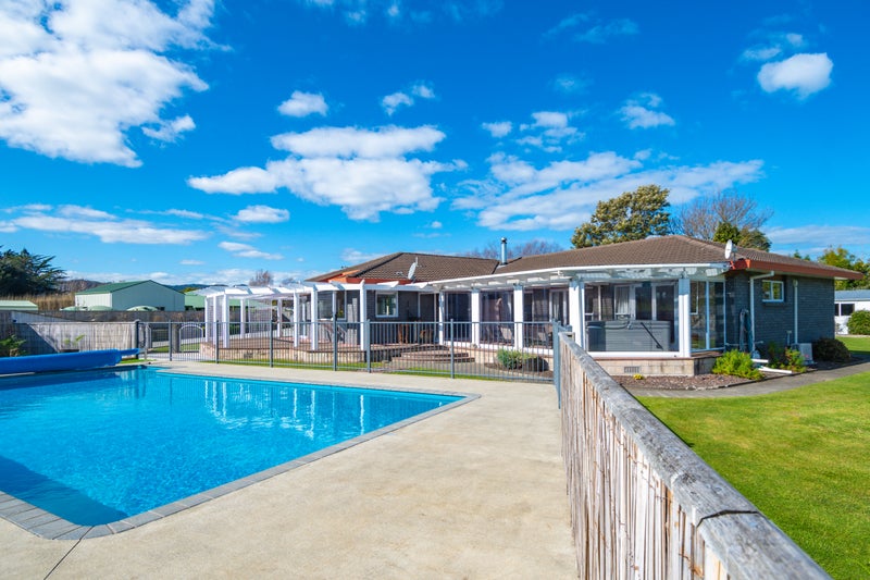 24C Cameron Road, Makauri, Gisborne - Carousel 1