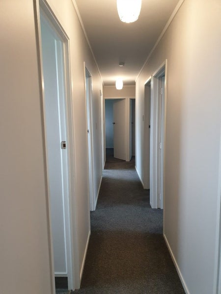 12 Fleming Place, Chedworth, Hamilton - Carousel 9