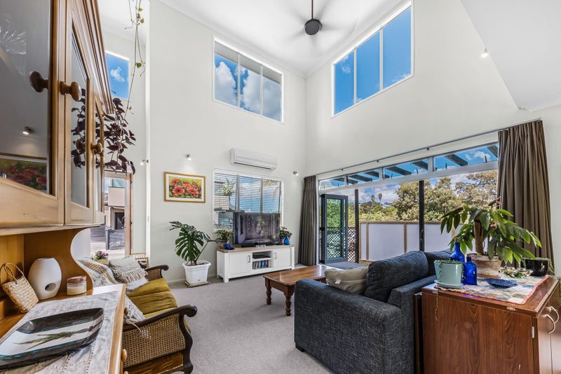 7F Clearwater Cove, West Harbour, Auckland - Carousel 2