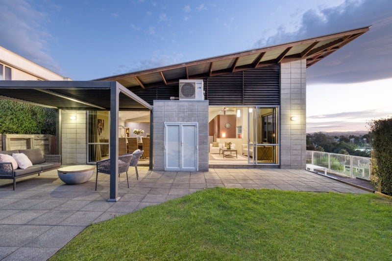 12 Hazelnut Way, Bellevue, Tauranga - Carousel 2