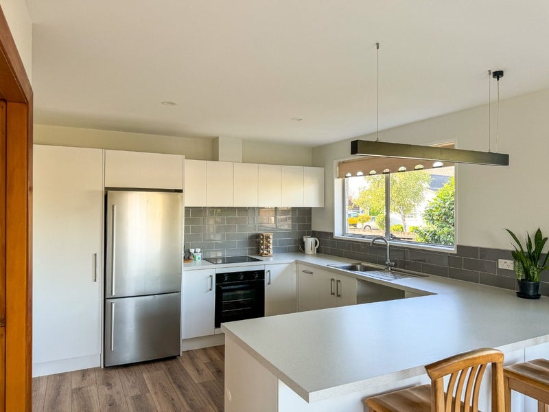 48 Oldwood Street, Bishopdale, Christchurch - Carousel 2