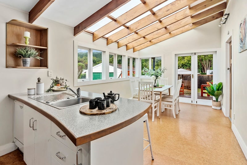 72 Hatea Drive, Regent, Whangarei - Carousel 2