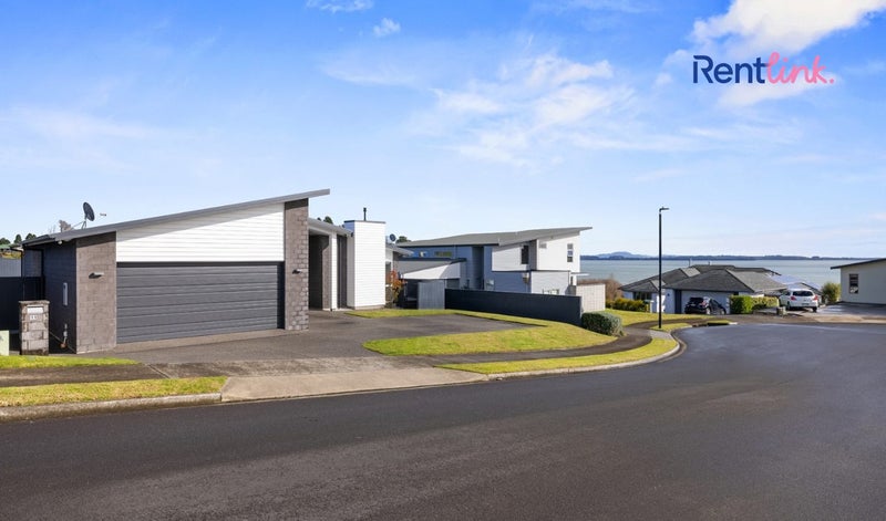 11 INLET VIEWS, BETHLEHEM, Tauranga - Carousel 2