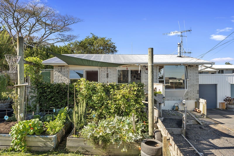 101A Tawa Street, Melville, Hamilton - Carousel 14