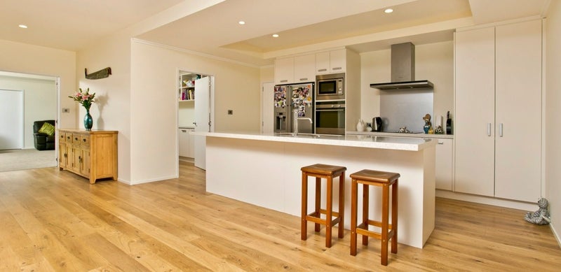 12 Stevensons Crescent, Albany - Carousel 2