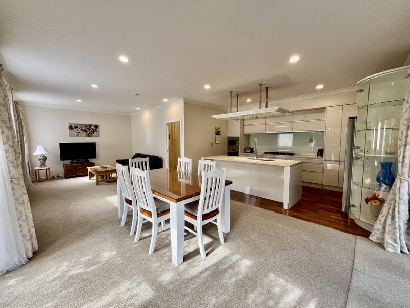 5A Queensway, Three Kings, Auckland - Carousel 1