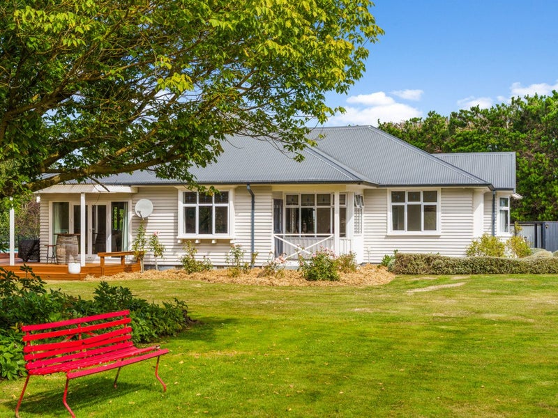 82 Whites Road, Kaiapoi - Carousel 1