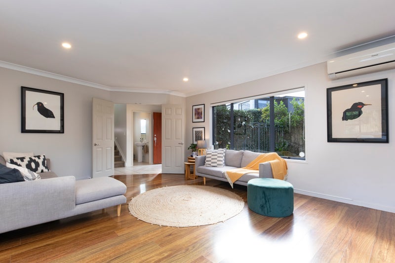 30A Queensway, Three Kings, Auckland - Carousel 2