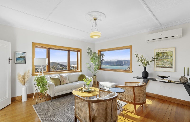 86 Nicholson Road, Khandallah, Wellington - Carousel 2