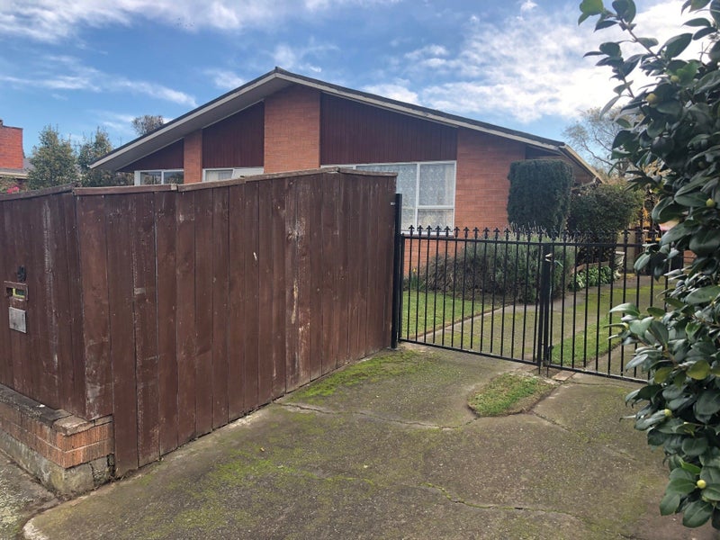 49 Glenharrow Avenue, Avonhead, Christchurch - Carousel 1