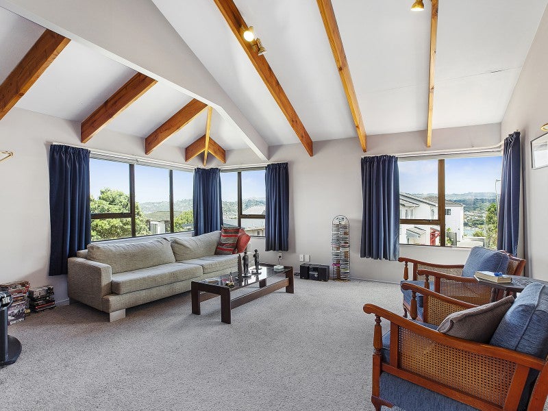 18A Rangitane Street, Maupuia, Wellington - Carousel 2