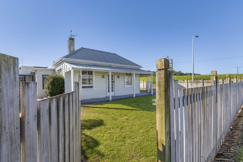 2 Warre Street, Waitara, Waitara - Carousel 1