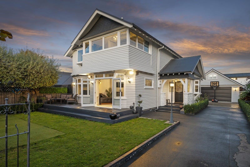 8 Chapter Street, St Albans, Christchurch - Carousel 2