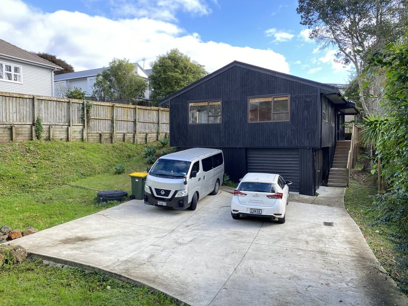 2/6 Cresta Avenue, Beach Haven, Auckland - Carousel 18