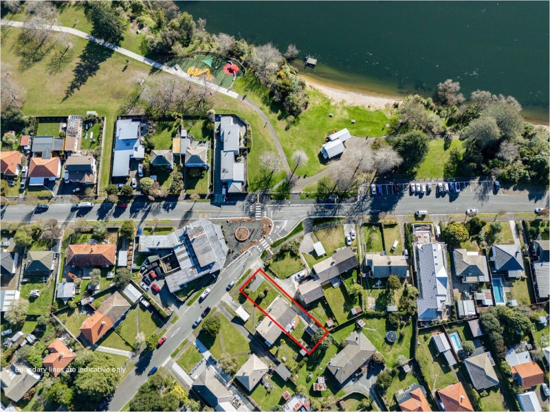 2 Plunket Terrace, Hamilton East, Hamilton - Carousel 30