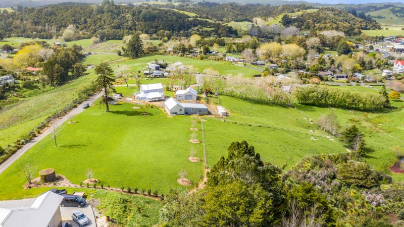 33 Osbaldiston Lane, Kaukapakapa, Kaukapakapa - Carousel 1