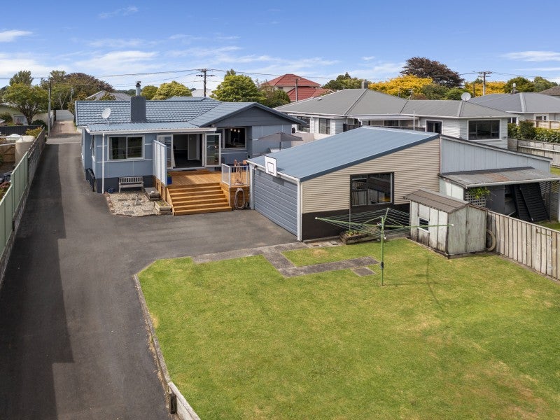 17 Tainui Street, Welbourn, New Plymouth - Carousel 2