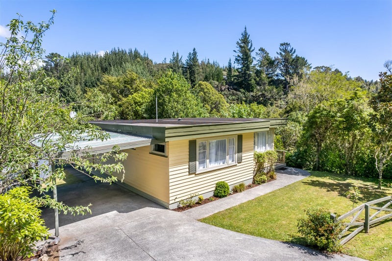 7 Roseveare Grove, Te Marua, Upper Hutt - Carousel 2