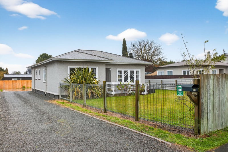 818 Gladstone Road, Te Hapara, Gisborne - Carousel 1