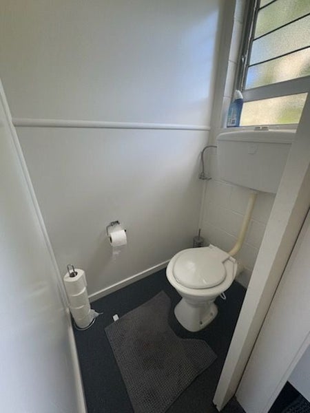 8/5 Manning Street, Hamilton Central, Hamilton - Carousel 8