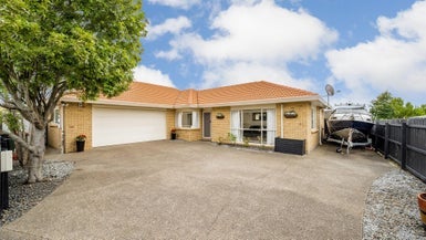 28 Millington Place, Huntington Park, Auckland - Carousel 1