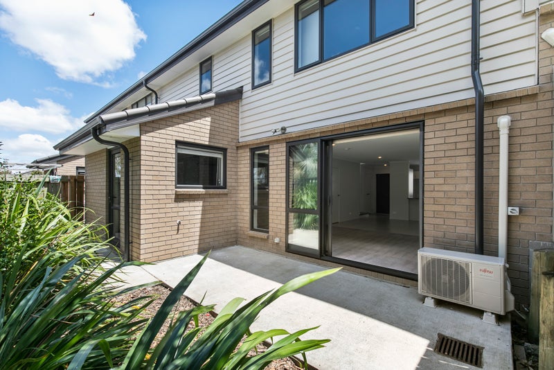 4 Akeake Lane, Manurewa, Auckland - Carousel 1