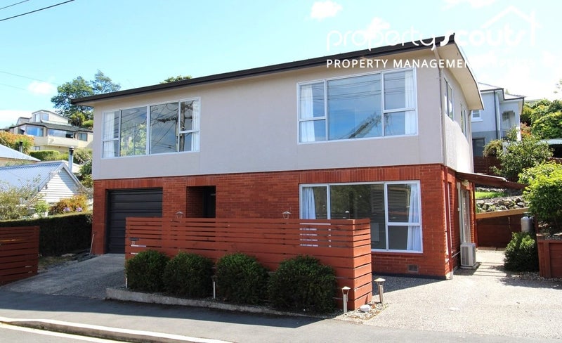 23 Henry Street, Maori Hill, Dunedin - Carousel 1