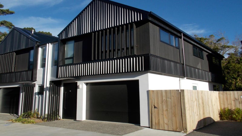 12/6 Bushland Grove, Paparangi, Wellington - Carousel 2