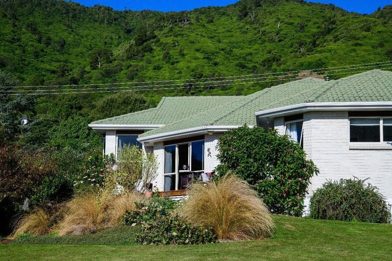 54 Huia Street, Waikanae, Waikanae - Carousel 2