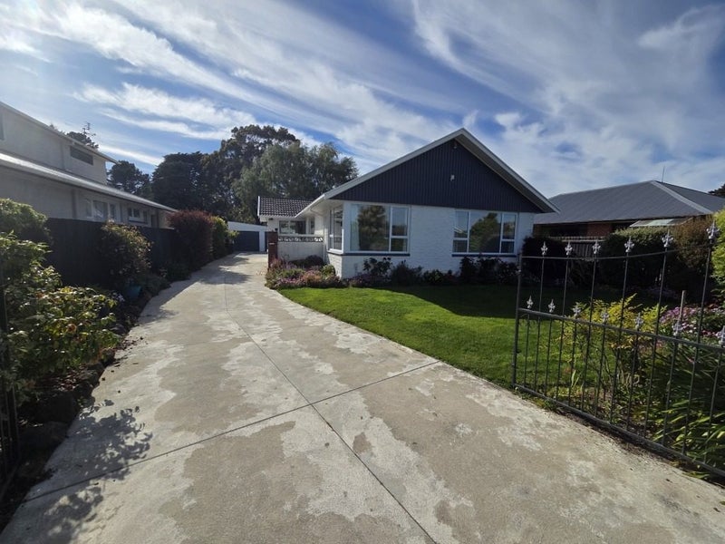 42 Waratah Street, Avondale, Christchurch - Carousel 1