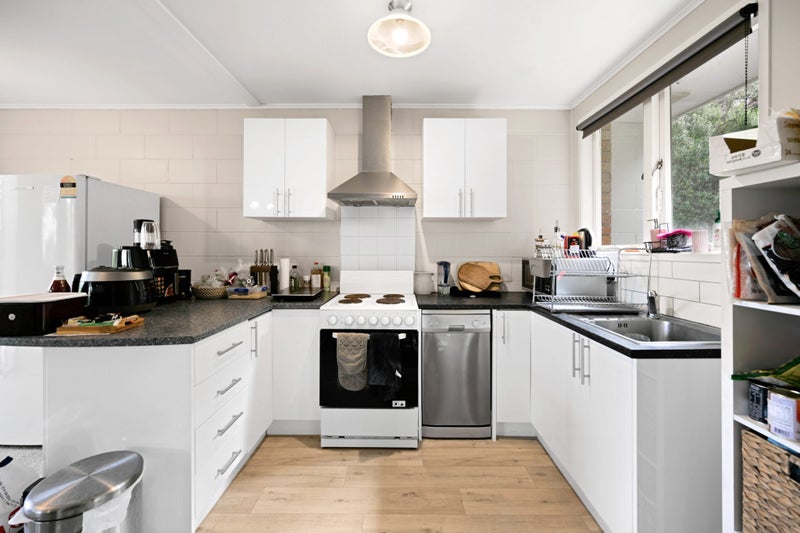 158A Pembroke Street, Hamilton Lake, Hamilton - Carousel 1