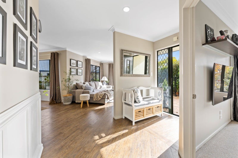 33 Greenfield Drive, Western Heights, Hamilton - Carousel 2