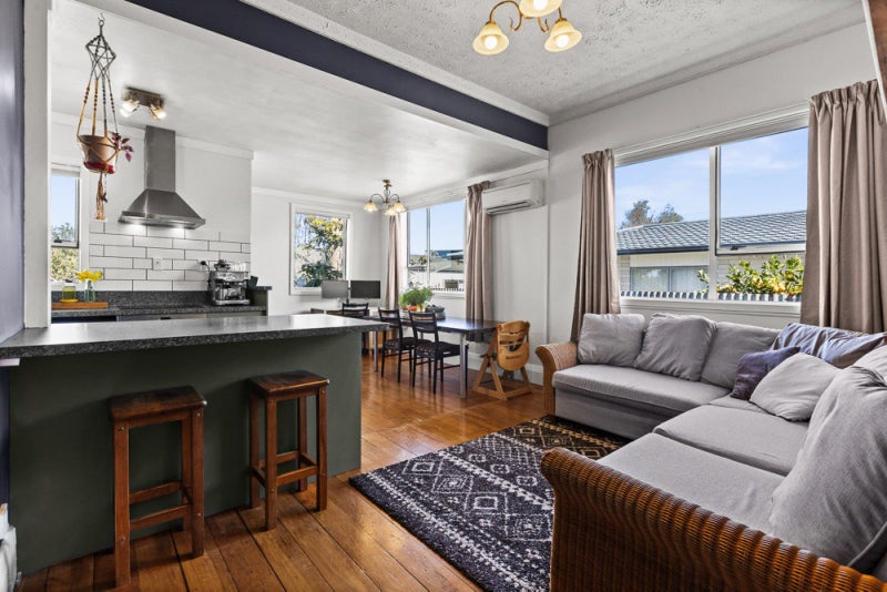 515 Wellwood Street, Saint Leonards, Hastings - Carousel 2