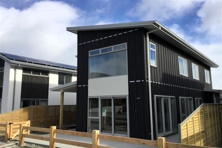 4 Weldon Lane, Lower Shotover, Queenstown - Carousel 1