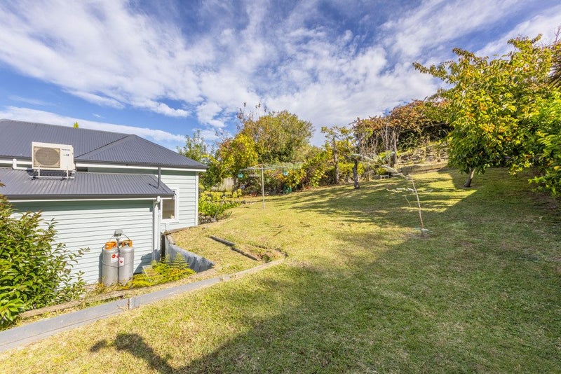 43 Havelock Road, Hospital Hill, Napier - Carousel 10