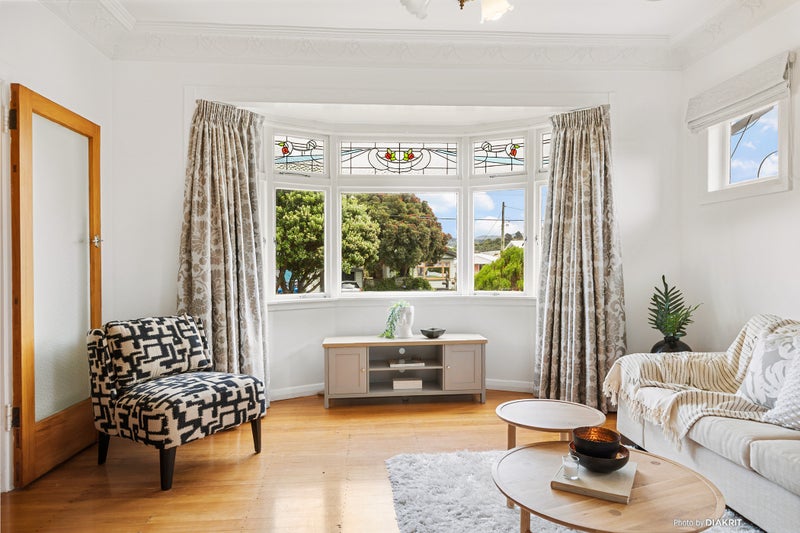 1/76 Ira Street, Miramar, Wellington - Carousel 2