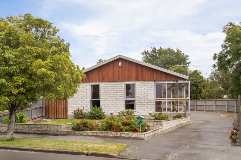 19 Geraldo Place, Russley, Christchurch - Carousel 19